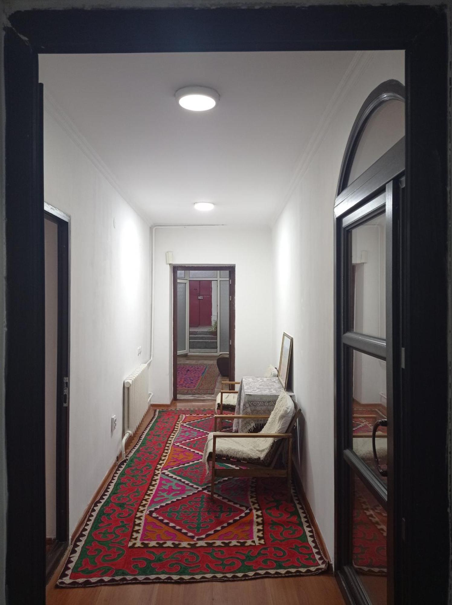 Kgb Home Hostel Бішкек Екстер'єр фото