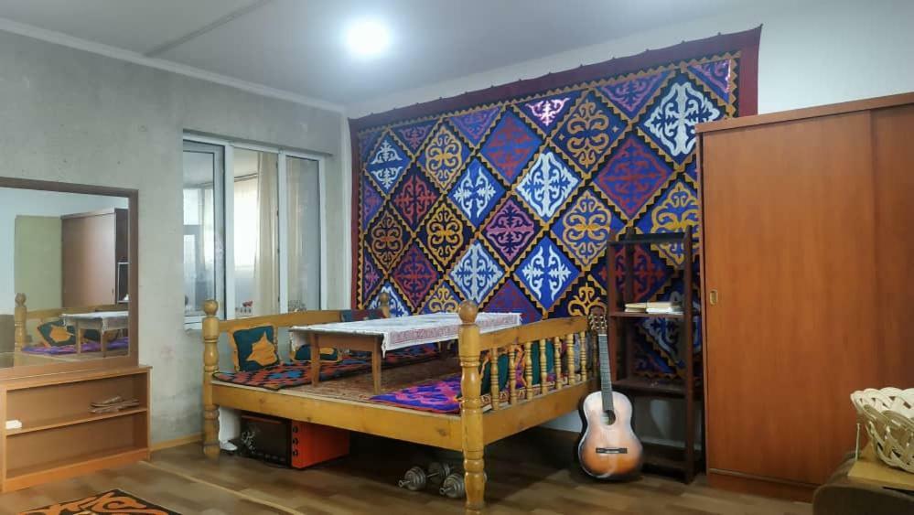 Kgb Home Hostel Бішкек Екстер'єр фото